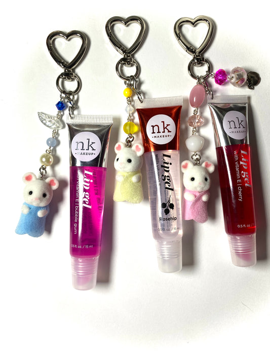 BLUE calico critter lipgloss keychain